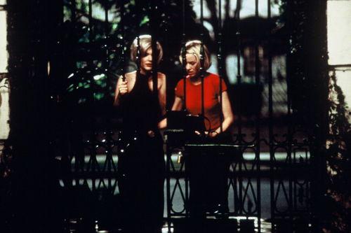 穆赫兰道 在线观看,梦境与现实的交错之旅 第2张 穆赫兰道 在线观看,梦境与现实的交错之旅 第2张